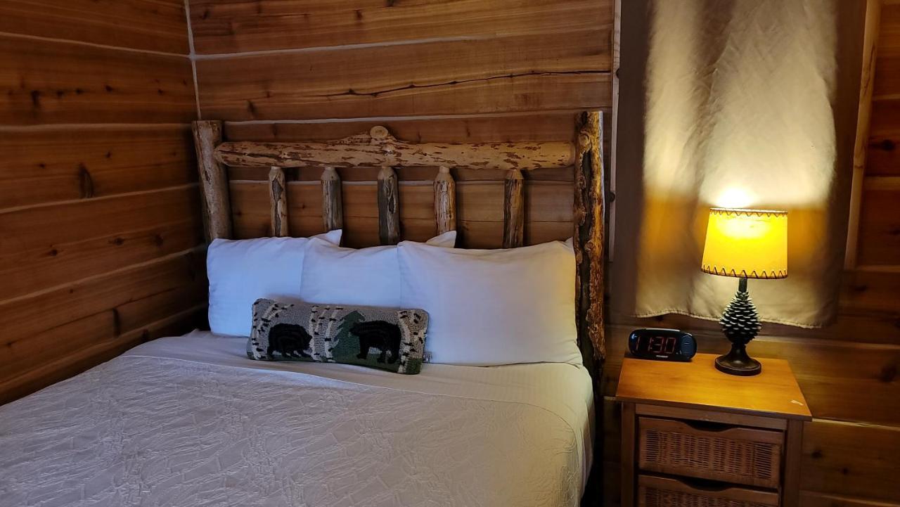 Motel Riverfront & Thompson Falls
